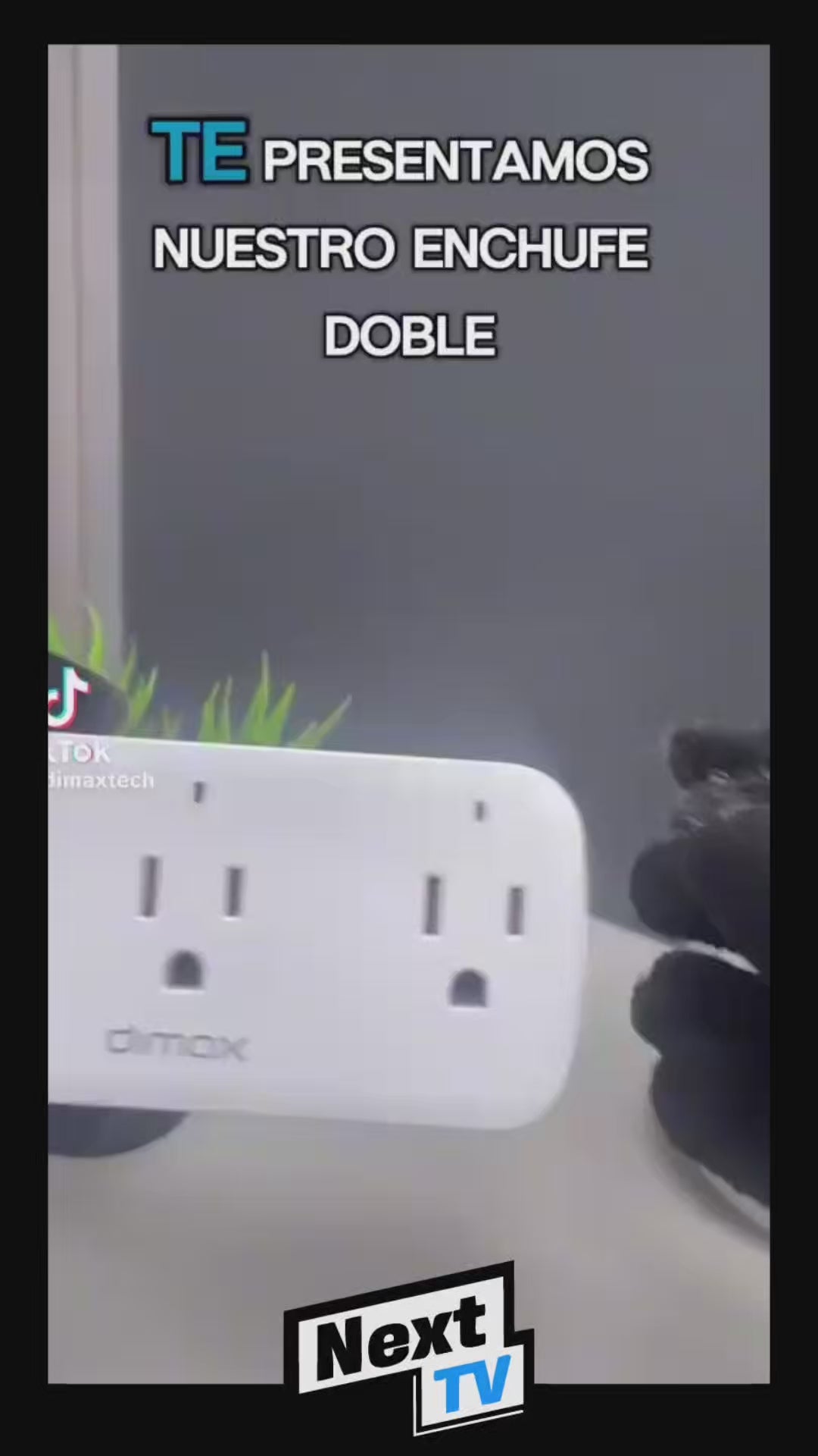 Adaptador de Enchufe Inteligente con USB